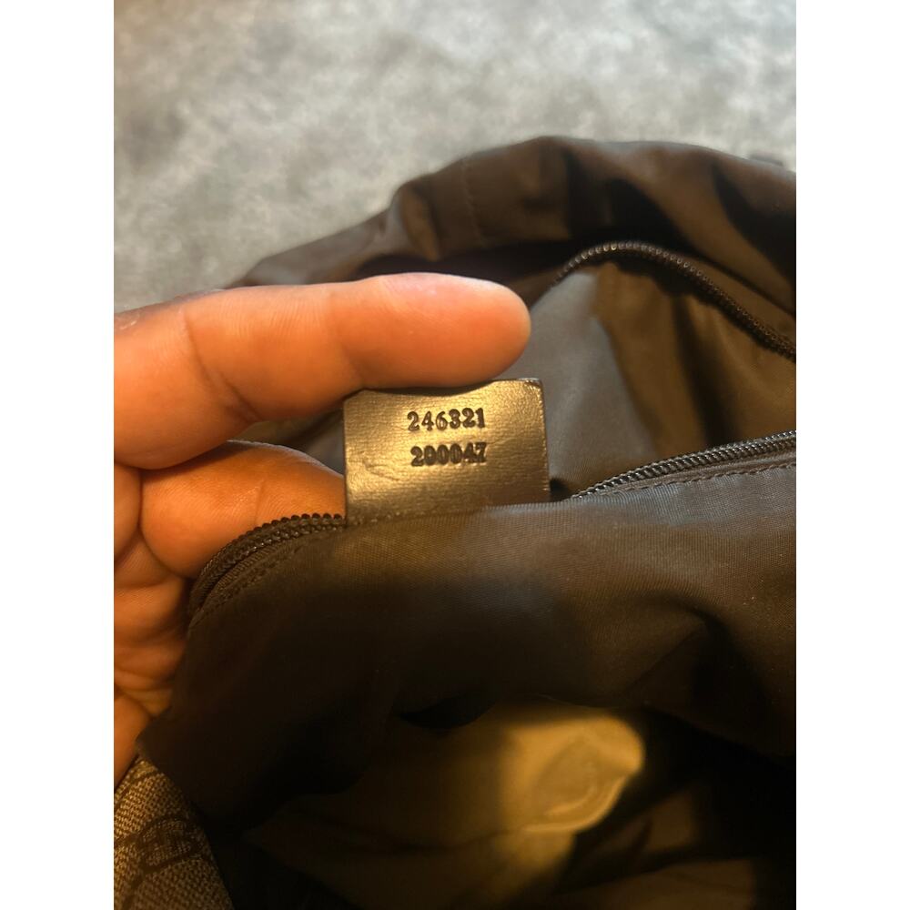 Authentic Gucci Silver GG Coated Canvas Interlocking G Supreme Large Backpack - Picture 5 of 8